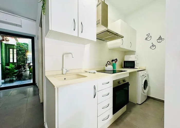 Cute & Cozy Aparment Near The Historic Center Апартаменты *