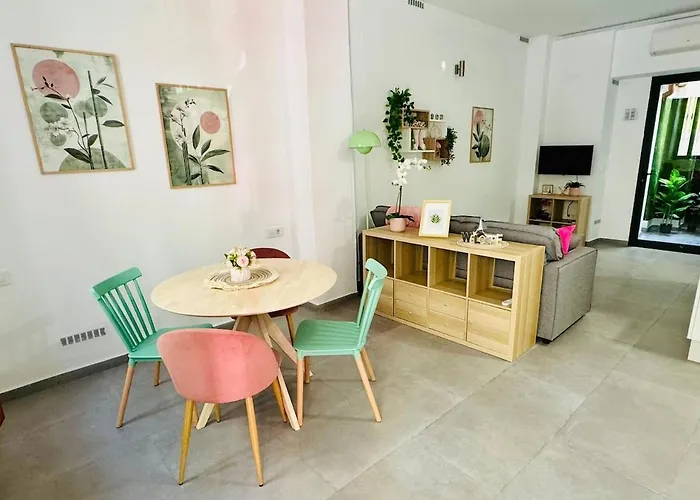 Апартаменты Cute & Cozy Aparment Near The Historic Center Валенсия