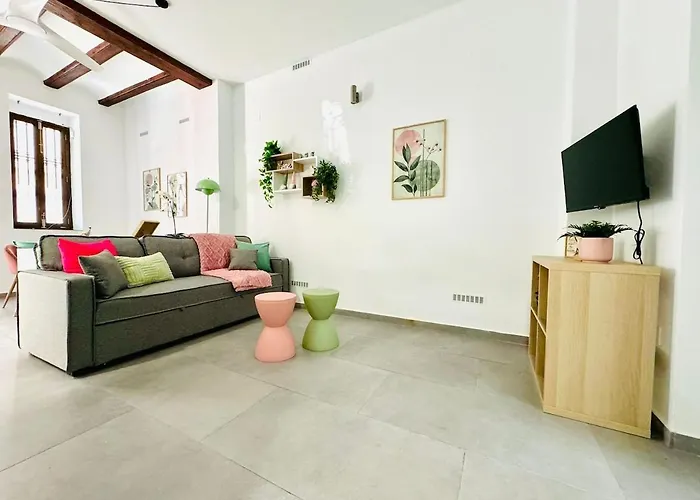 Cute & Cozy Aparment Near The Historic Center * Валенсия