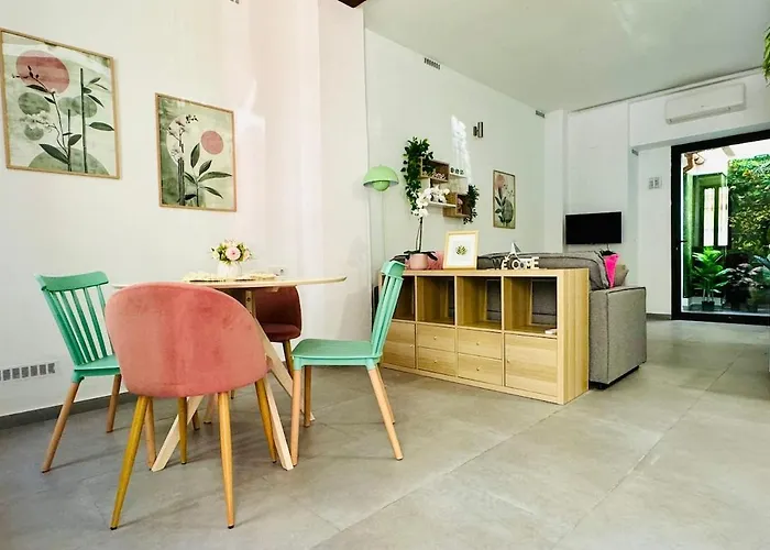 Cute & Cozy Aparment Near The Historic Center * Валенсия