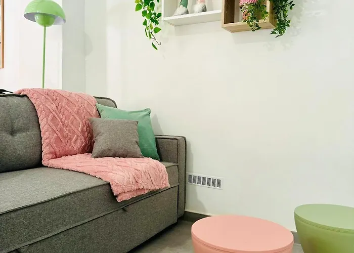 Cute & Cozy Aparment Near The Historic Center Валенсия