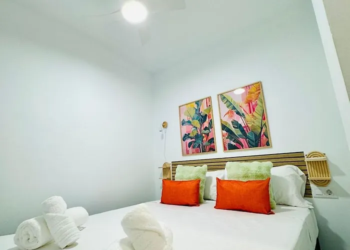 Апартаменты Cute & Cozy Aparment Near The Historic Center *